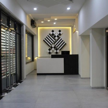 Ixoras Hotel Kinshasa Kültér fotó