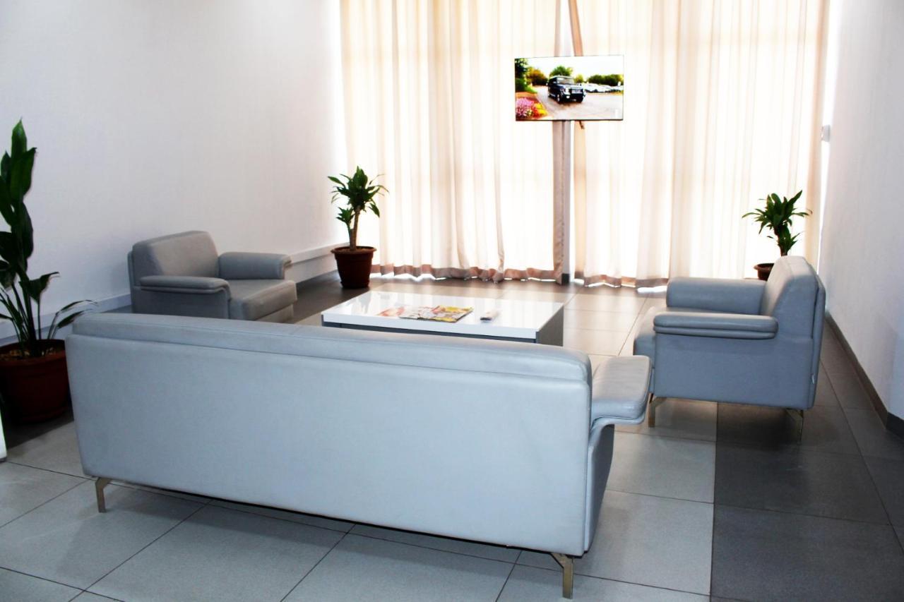 Ixoras Hotel Kinshasa Kültér fotó