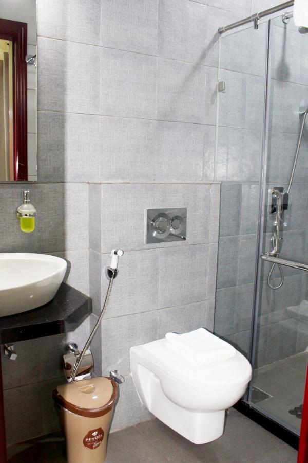 Ixoras Hotel Kinshasa Kültér fotó