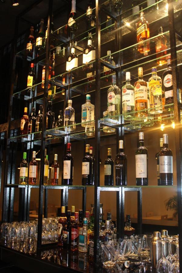 Ixoras Hotel Kinshasa Kültér fotó