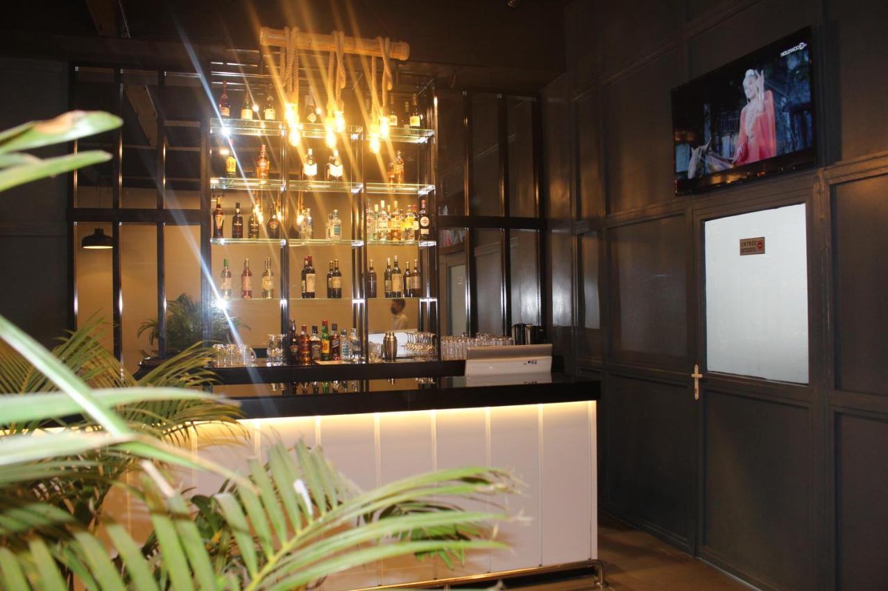 Ixoras Hotel Kinshasa Kültér fotó
